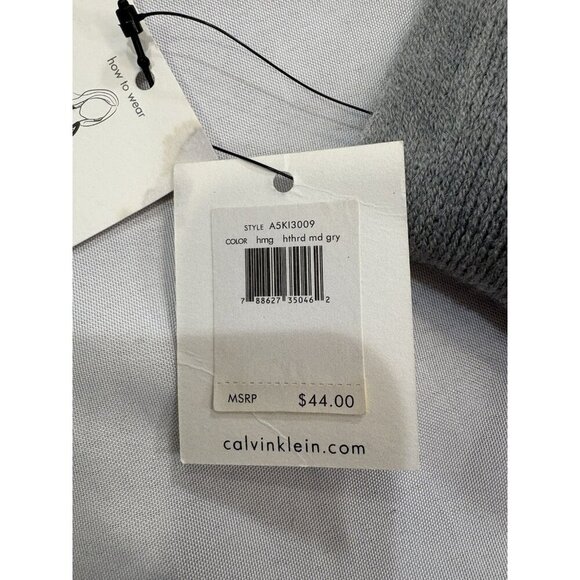Calvin Klein Women’s Knit Infinity Scarf Light Gray Neck Warmer - Picture 6 of 7